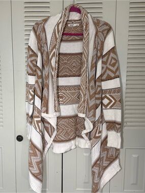Old Navy Open Front Drape Cardigan Cream and Tan Aztec Geometric Pattern Size M